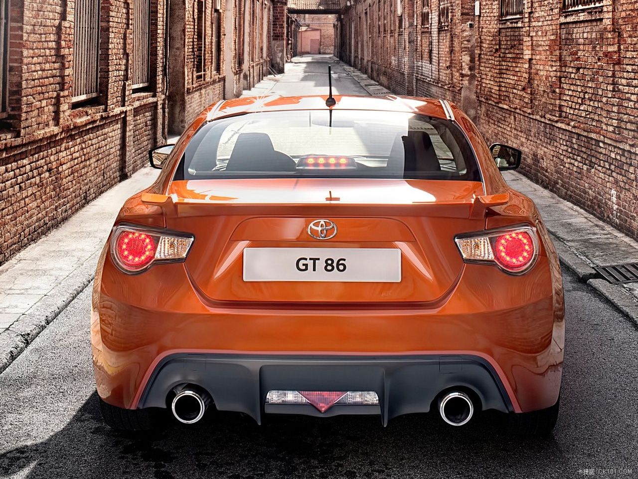 Toyota-GT-86-UK-Prices-Rear.jpg