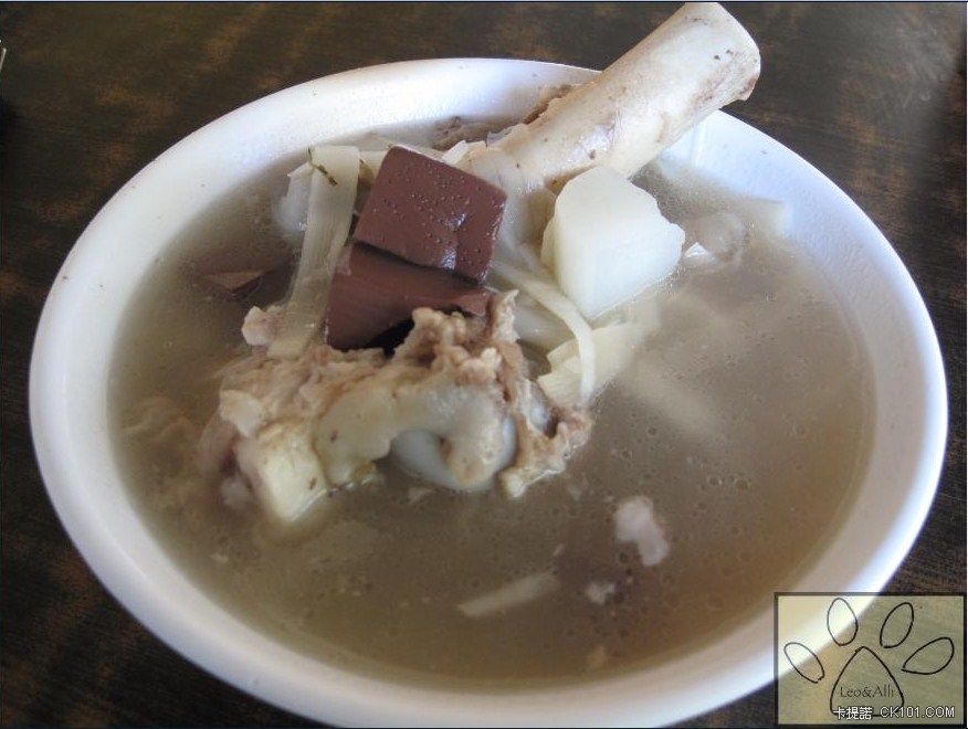 豬頭三 大骨湯(少.jpg