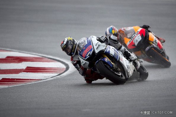 Jorge Lorenzo MotoGP Malaysia Race 2M1-yP34Ehbl.jpg