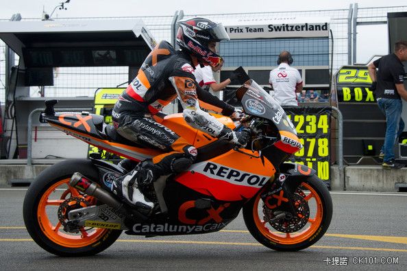 Marc Marquez MotoGp Holland Qualifying w86h693RJ-kl.jpg