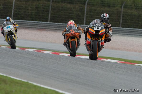 Marc Marquez MotoGP Malaysia Free Practice GQThSVTBUaDl.jpg