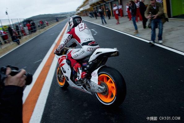 Marc Marquez MotoGP Testing Day Two ydsxbcWvSd5l.jpg