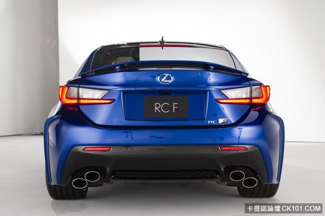 lexus-rc-f-coupe-11-1_0.jpg