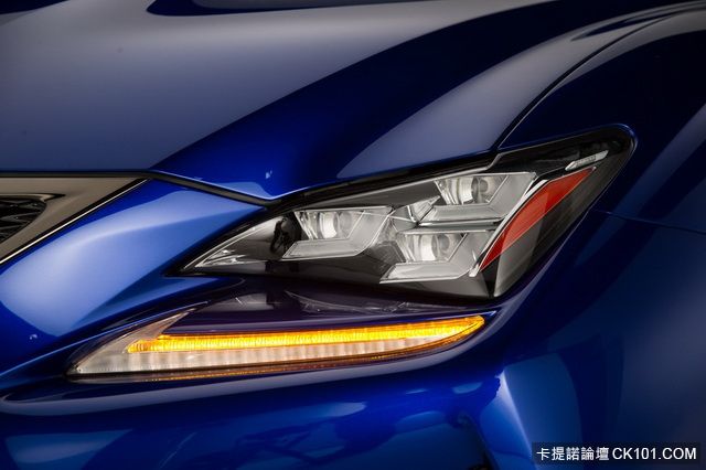 lexus-rc-f-coupe-17-1_0.jpg