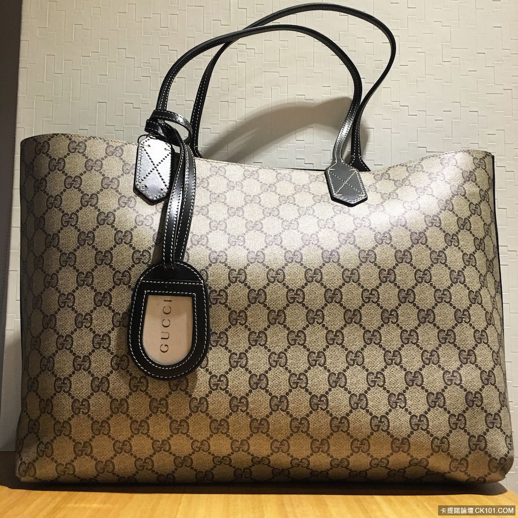 GUCCI 最新款兩面翻用托特包(市值,999)_1.JPG