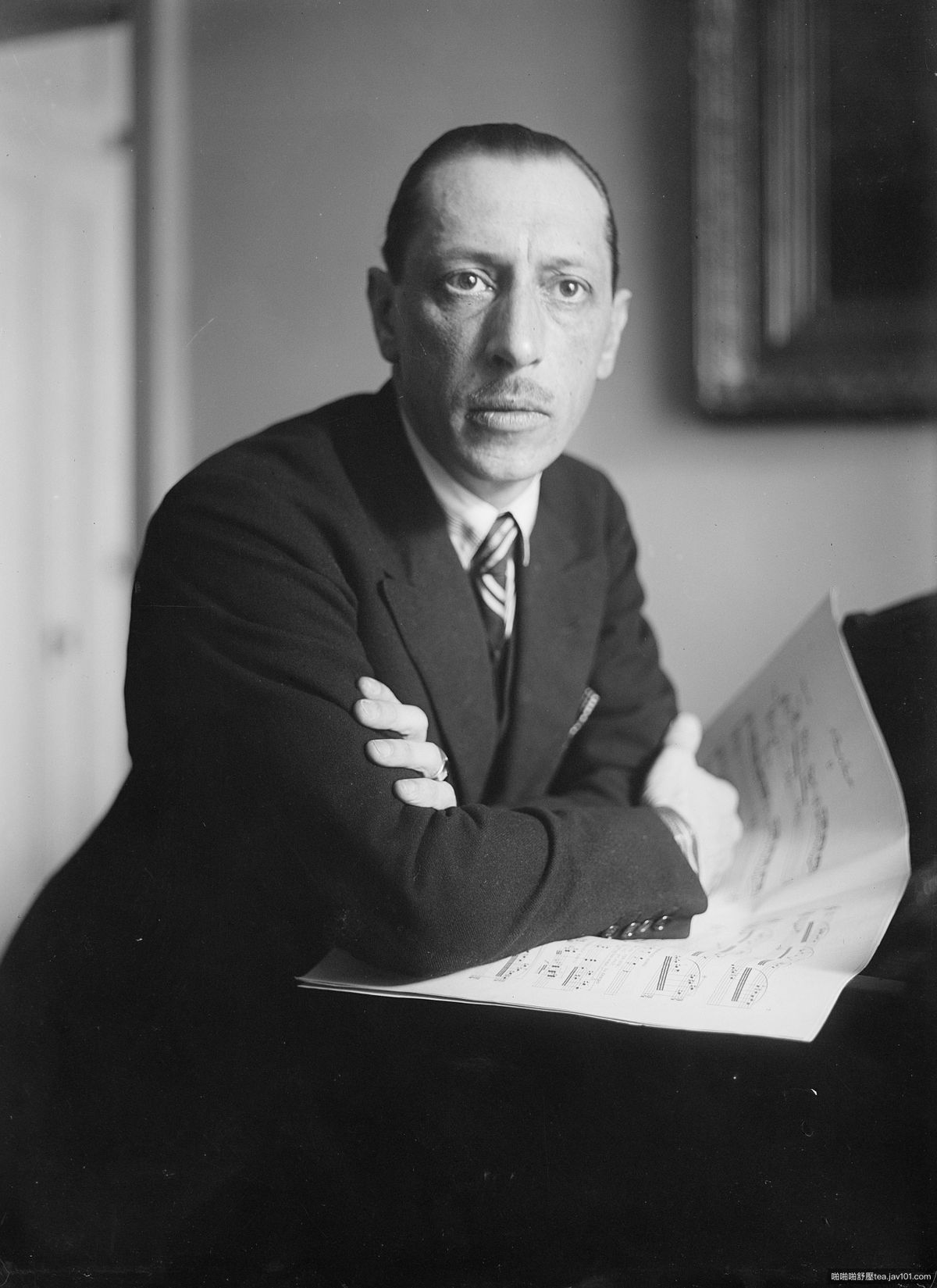 15 Igor_Stravinsky.jpg