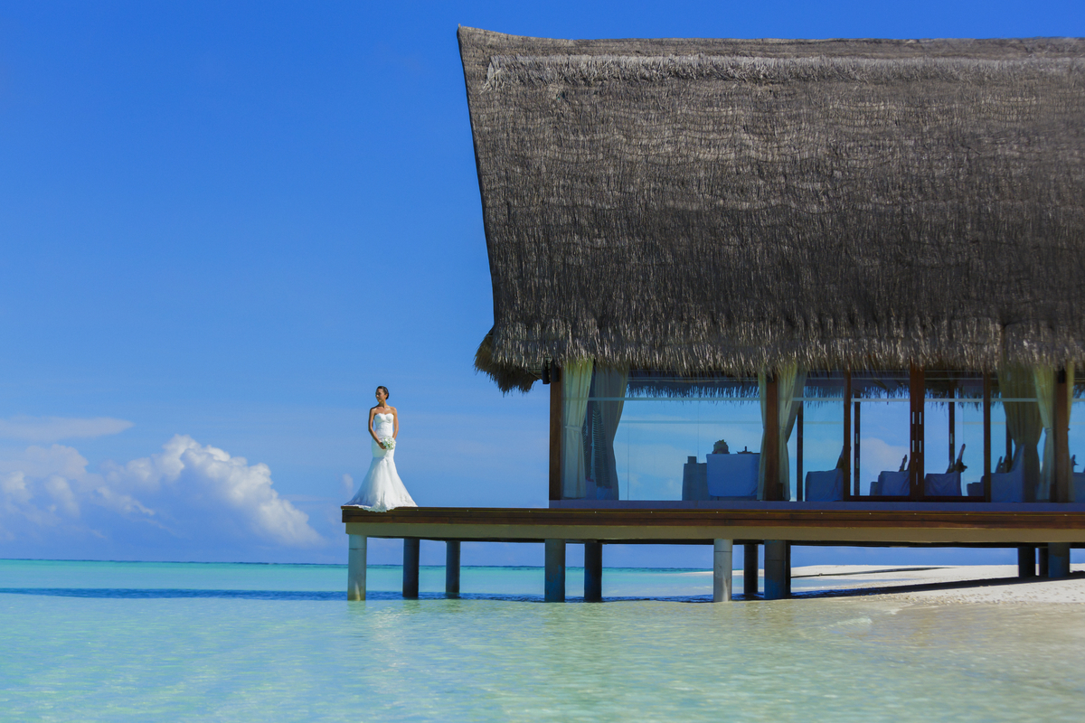 Angsana Velavaru Beach Pavilion - Bride.jpg