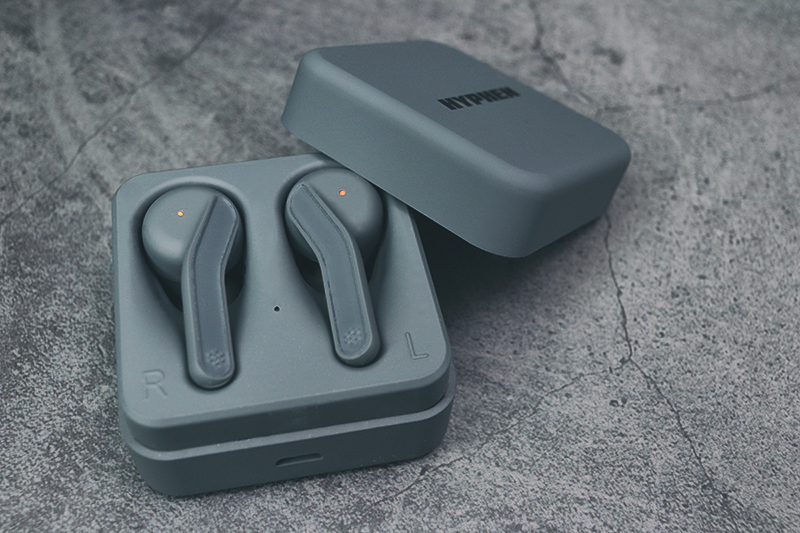 HYPHEN Wireless Earbuds 24.jpg