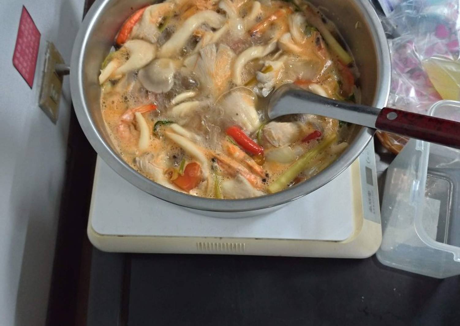 泰式酸辣海鮮湯-食譜成品照片.jpg