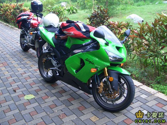 ZX-6R