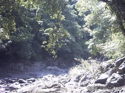 淡水紅河谷溪邊2