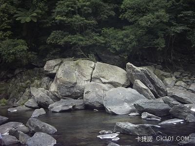 淡水紅河谷溪邊6