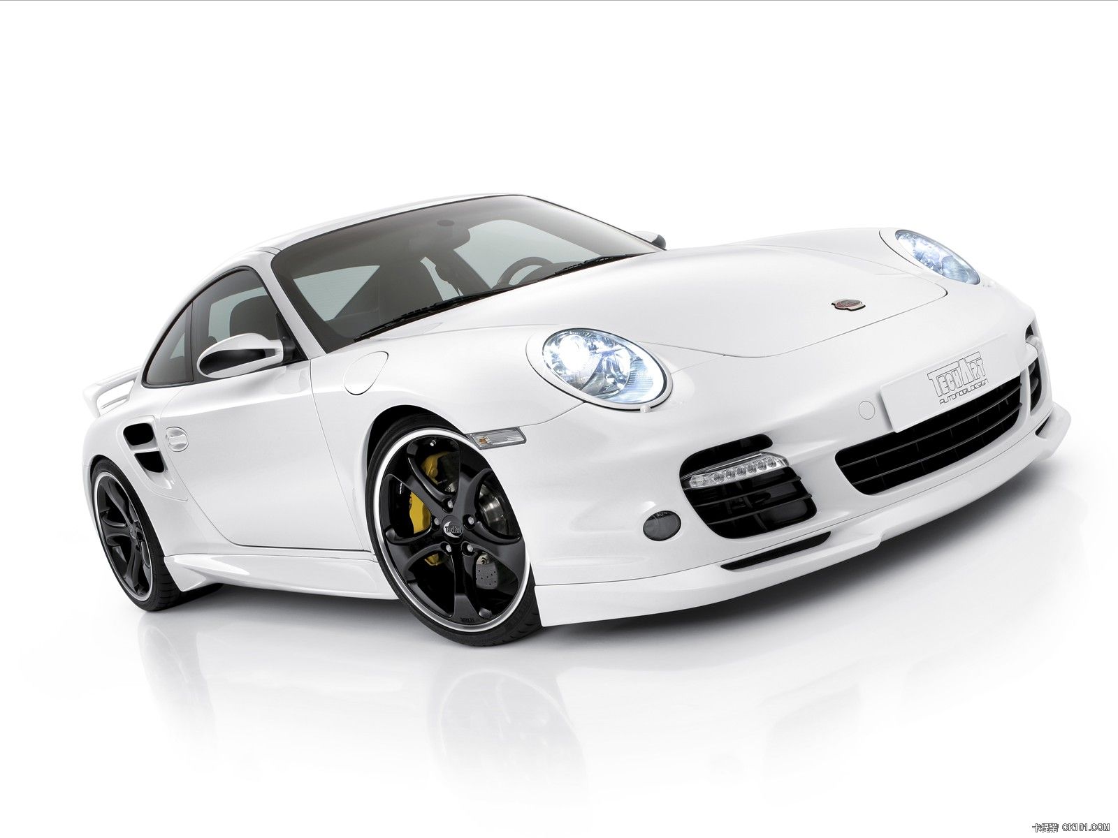 TechArt-Porsche-911-Turbo-997-01.jpg