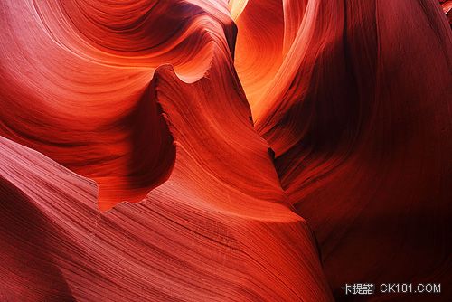 antelope_canyon_rainwater.jpg