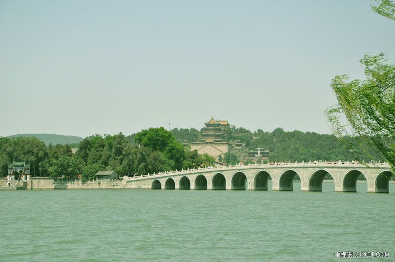 十七孔橋