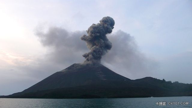 喀拉喀托火山與犀牛庫隆角國家公園 (1).JPG