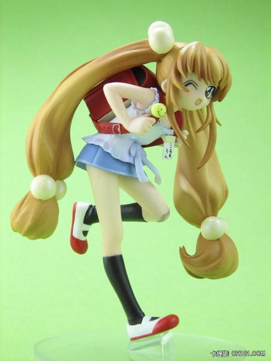 hot_female_anime_figures_04.jpg