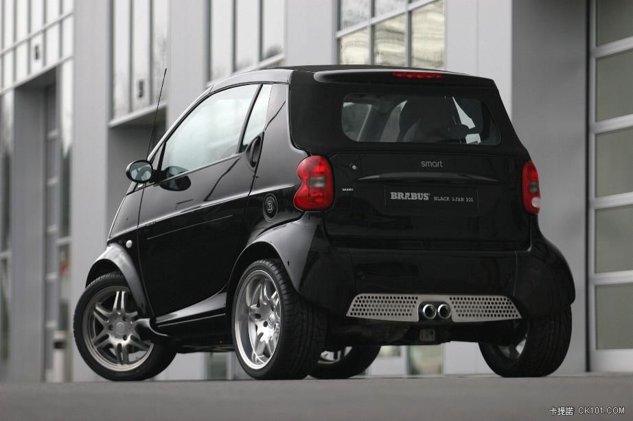 Brabus_Smart_Black_Star_101_2.jpg