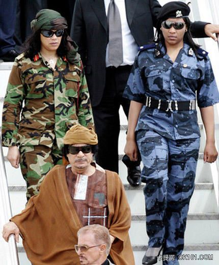 20110307-colonel-gaddafi-6.jpg