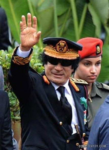 20110307-colonel-gaddafi-11.jpg