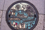 日本下水道蓋上的藝術