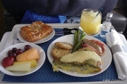 奇趣：雲集世界各大 數得著的航空公司 頭等艙的菜品！！！