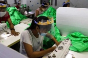 H&M代工大洗牌 柬埔寨近250家成衣廠倒閉