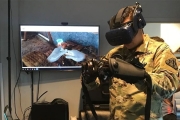 VR訓練走入軍隊　戴上觸覺回饋手套更擬真