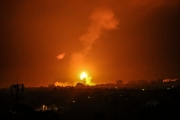 以阿協議後加薩衝突激增 以色列連日空襲反制巴勒斯坦