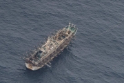 要不要臉？中國承諾在世界遺產海域禁漁 衛星仍拍到大量漁船