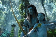 《阿凡達：水之道》爆拍片祕辛「備戲魔人」凱特溫斯蕾超會憋氣
