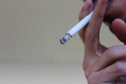 紐西蘭通過《無二手煙霧環境法案》禁年輕世代買燃燒式紙菸