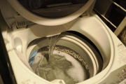 洗衣機、衣服沾滿衛生紙屑免驚！日本網友分享神奇復原小撇步