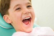關於兒童牙齒矯正醫師：『幾種情況不能等！』台中牙齒矯正黃汝萍醫師